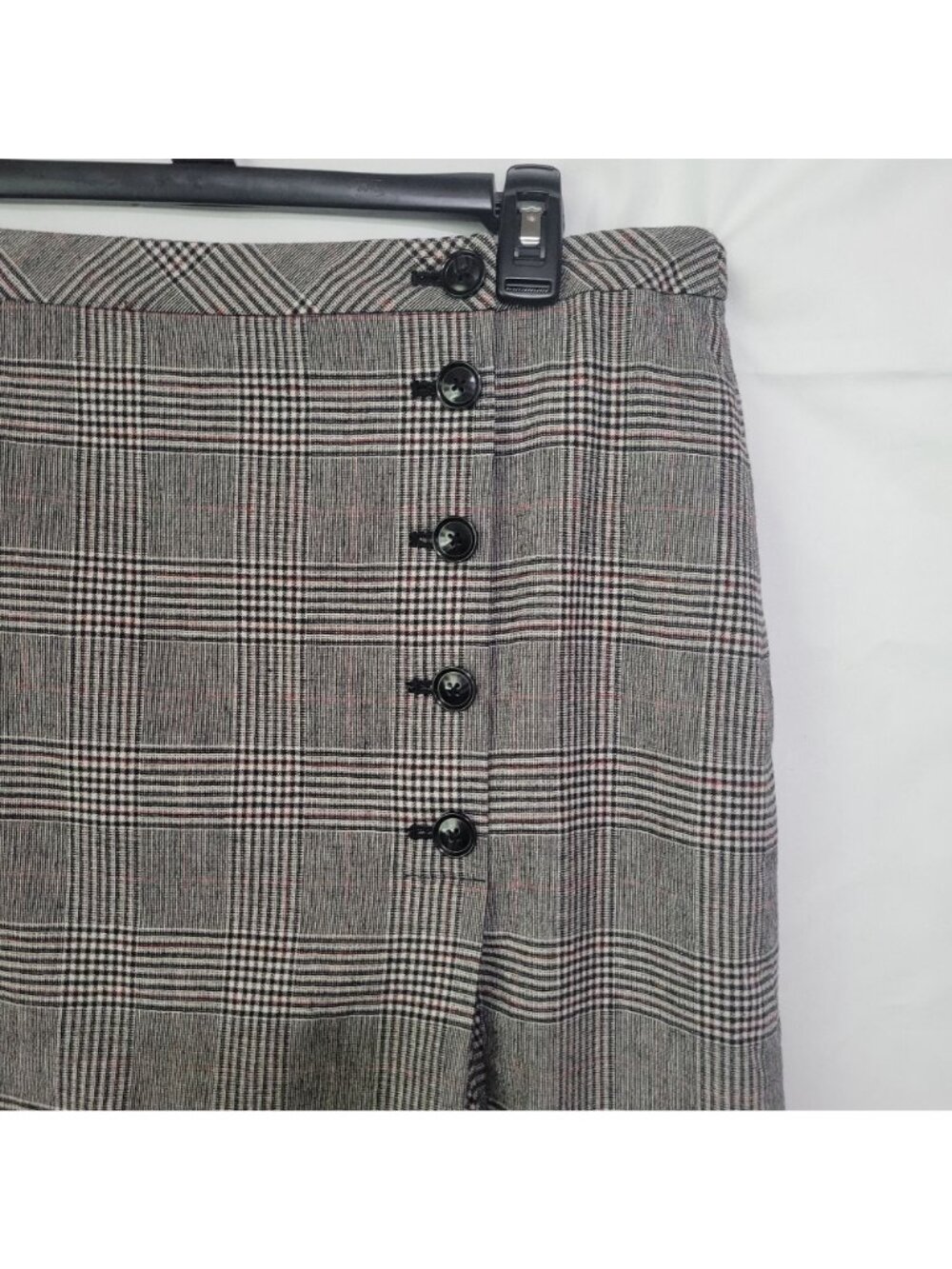 Banana Republic Plaid A-Line Skirt Sz 14 Side Button Wool Blend Black White Red - Picture 6 of 10